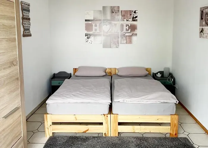 Ferienwohnung Staufenberg Apartman *